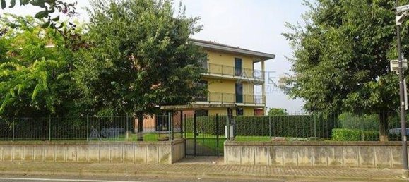 Apartamento de 2 dormitorios en Sommariva del Bosco, Italy No. 353374 6