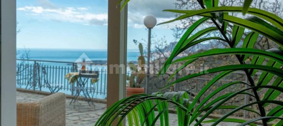 4 Schlafzimmer Villa in Ventimiglia, Italy, Nr. 313313 25