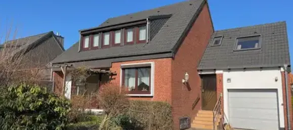 5 rooms House in Bremen, Germany No. 92379 2