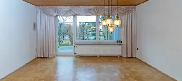 5 rooms House in Bremen, Germany No. 92379 8