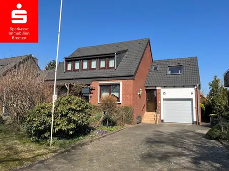 5 rooms House in Bremen, Germany No. 92379