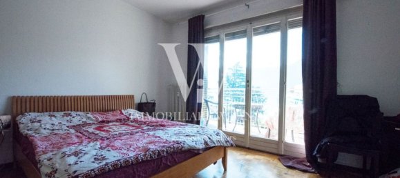 2 rooms Penthouse in Campione d'Italia, Italy No. 92332 3