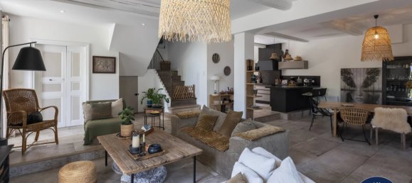  Castillos de 8 habitaciónes en Sanary-sur-Mer, France No. 285613 6