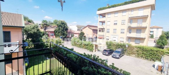 Apartamento T2 em Bollate, Italy N.º 356478 2