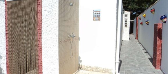 9 bedrooms Villa in Alicante, Spain No. 12742 8