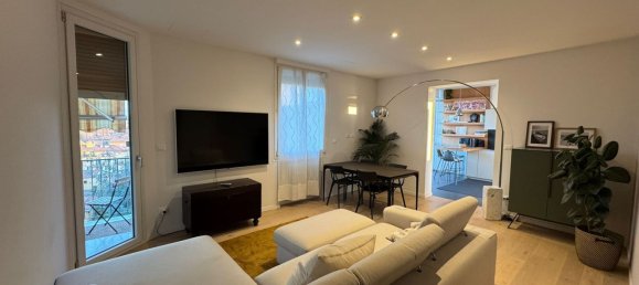 6-salle Appartement à Bologna, Italy No. 19622 15