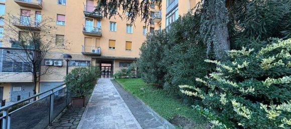 6-salle Appartement à Bologna, Italy No. 19622 22