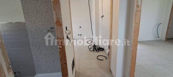 2 bedrooms Apartment in Ponsacco, Italy No. 179150 8