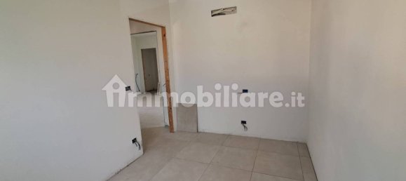 2 bedrooms Apartment in Ponsacco, Italy No. 179150 7