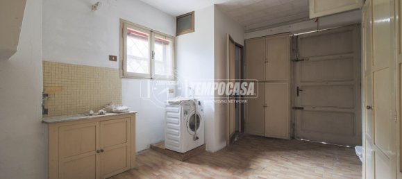 Вилла с 5 комнатами в Равенна, Италия № 291090 34