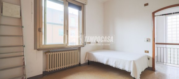 Вилла с 5 комнатами в Равенна, Италия № 291090 20