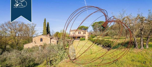 Вилла с 7 спальнями в Лучиньяно, Италия № 171354 17