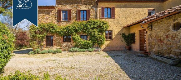 Вилла с 7 спальнями в Лучиньяно, Италия № 171354 26