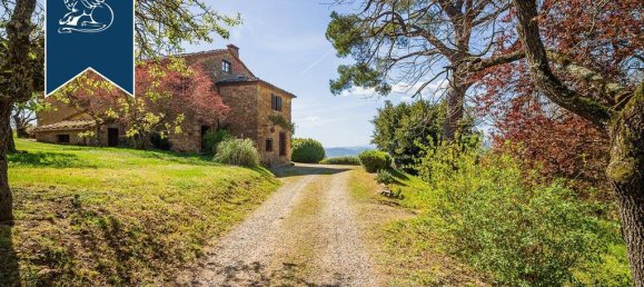 Вилла с 7 спальнями в Лучиньяно, Италия № 171354 11