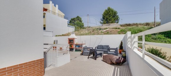 3 bedrooms House in Oeiras, Portugal No. 191105 26