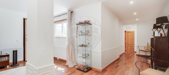 3 bedrooms House in Oeiras, Portugal No. 191105 34