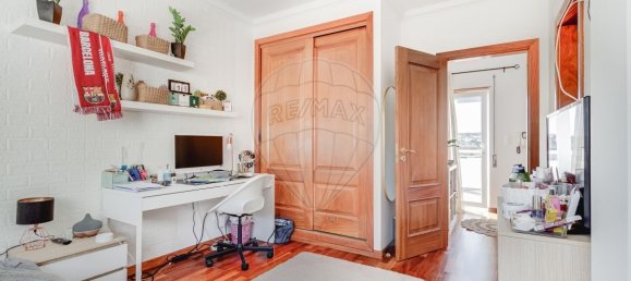 3 bedrooms House in Oeiras, Portugal No. 191105 21