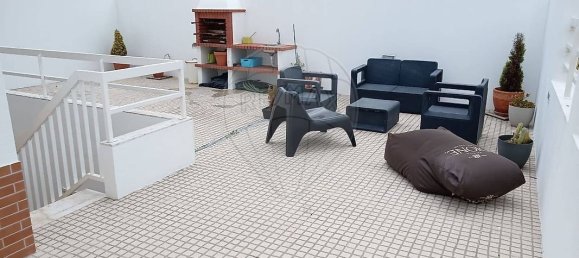 3 bedrooms House in Oeiras, Portugal No. 191105 40