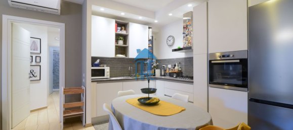 3 bedrooms Apartment in Rome, Italy No. 323554 15