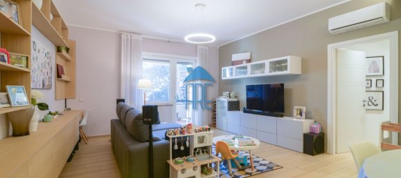 3 bedrooms Apartment in Rome, Italy No. 323554 14