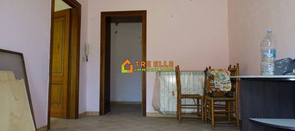 5 bedrooms Apartment in Marigliano, Italy No. 178754 16