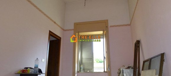 5 bedrooms Apartment in Marigliano, Italy No. 178754 14