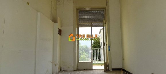 5 bedrooms Apartment in Marigliano, Italy No. 178754 32