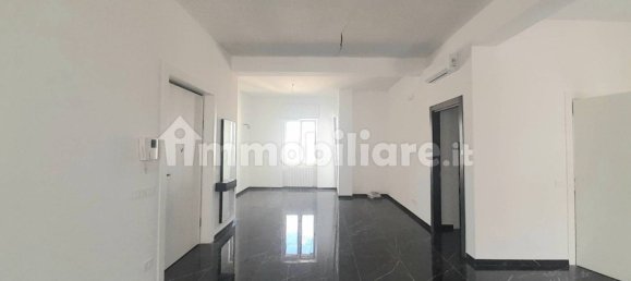 3 Schlafzimmer Wohnung in Lecce, Italy, Nr. 369623 31
