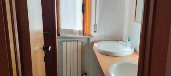 Apartamento de 4 habitaciónes en Montemarciano, Italy No. 35259 9