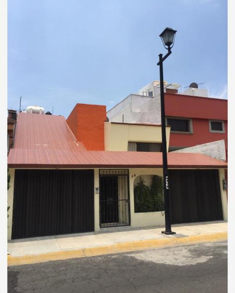 3 bedrooms House in Mexicali, Mexico No. 181624