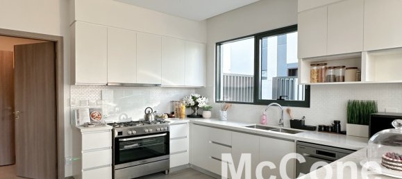 4 Schlafzimmer Villa in Al Furjan, UAE, Nr. 35600 15