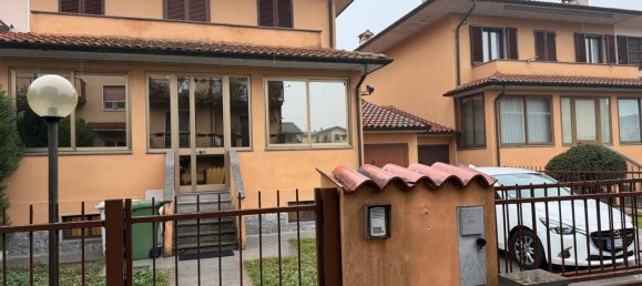 6-salle Villa à Certosa di Pavia, Italy No. 121487 7