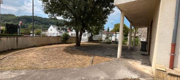 2 bedrooms Apartment in Terrasson-Lavilledieu, France No. 318853 8