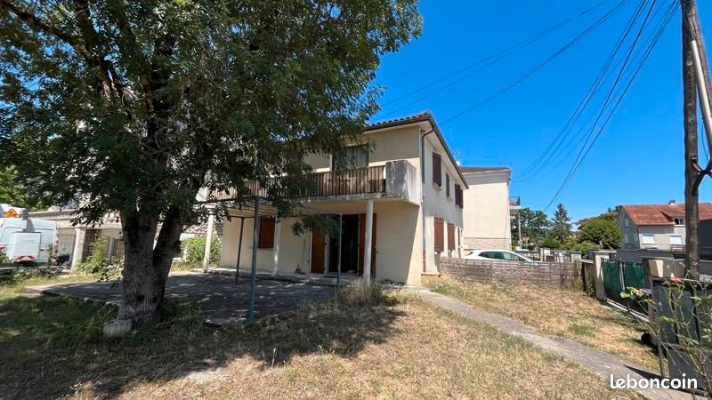 2 bedrooms Apartment in Terrasson-Lavilledieu, France No. 318853