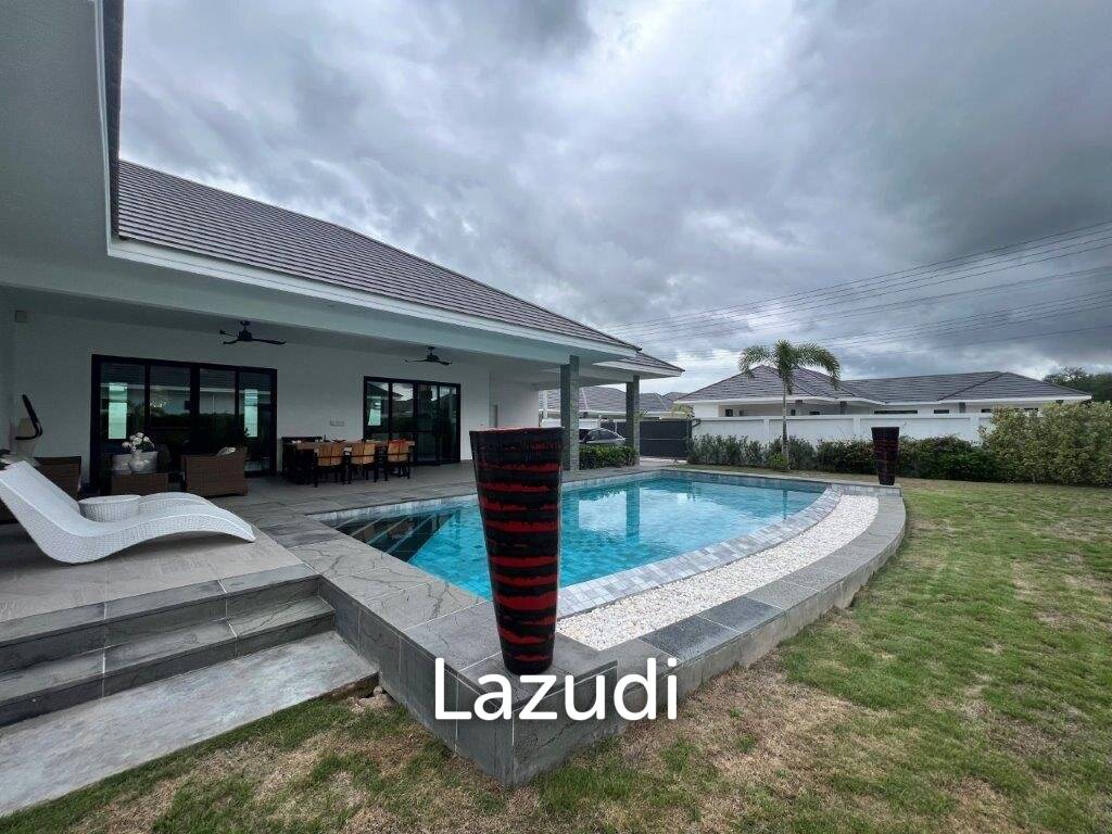 3 bedrooms Villa in Hua Hin, Thailand No. 20466