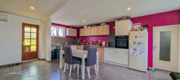 2 bedrooms House in Toury, France No. 270862 8