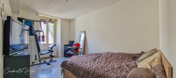 2 bedrooms House in Toury, France No. 270862 10