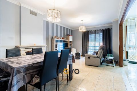 Apartamento de 3 dormitorios en Vila Nova de Gaia, Portugal No. 352217