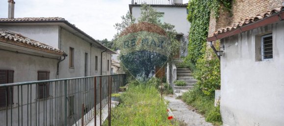 5غرفة شقة في Arcevia, Italy رقم 2265 10