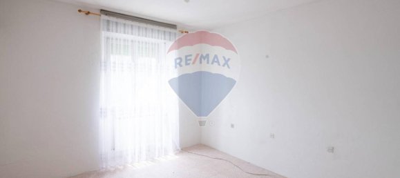 5غرفة شقة في Arcevia, Italy رقم 2265 5