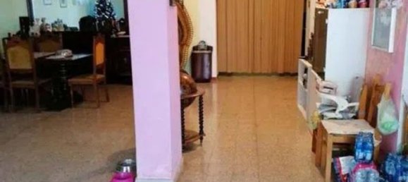 Casa de 6 divisões em Capri Leone, Italy N.º 40954 7