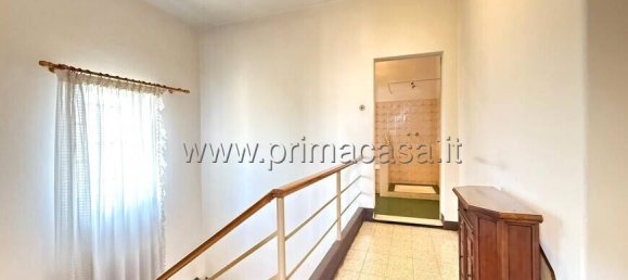 3 bedrooms House in Legnago, Italy No. 280676 9