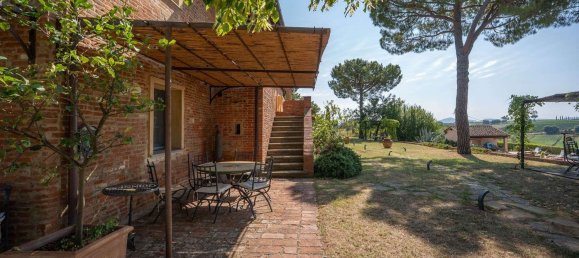 28 rooms House in Castiglione del Lago, Italy No. 292912 15