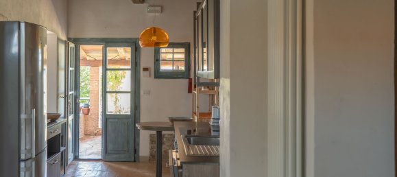 28 rooms House in Castiglione del Lago, Italy No. 292912 41