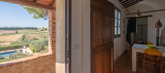 28 rooms House in Castiglione del Lago, Italy No. 292912 26