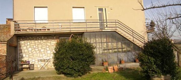 4 rooms House in Montepulciano, Italy No. 59281 6