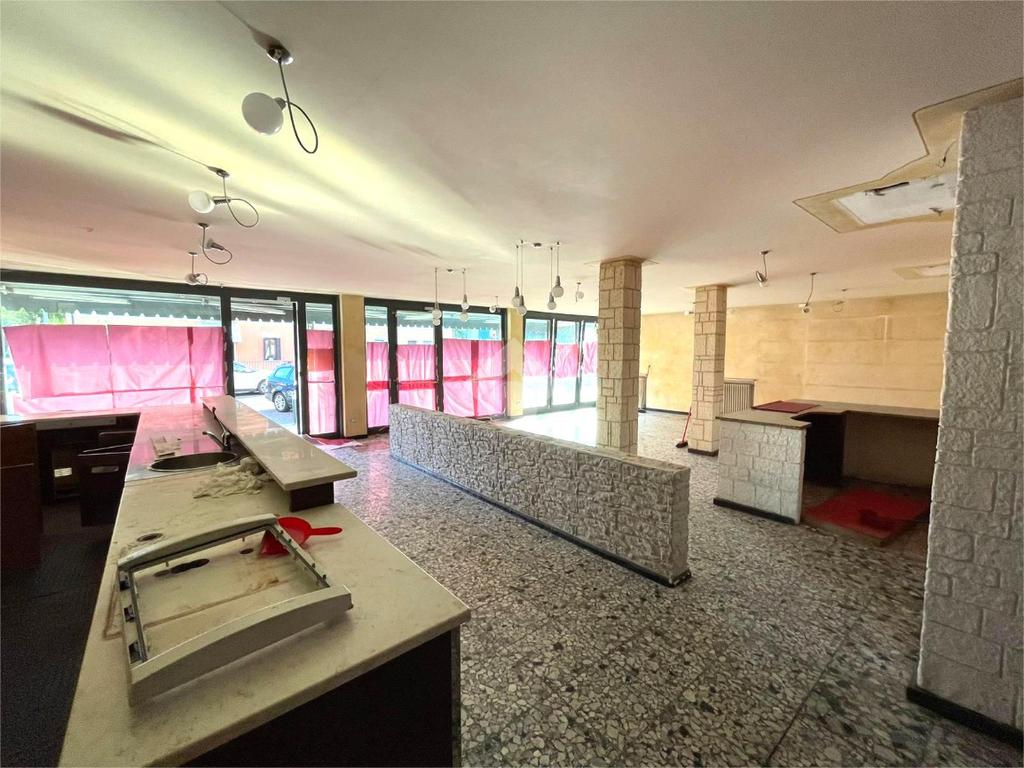 2غرفة عقار تجاري في Arcade, Italy رقم 71331