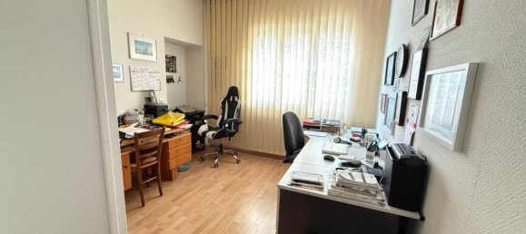 5 chambres Maison de ville à Châteauroux, France No. 208474 4