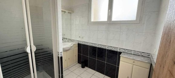 5 chambres Maison de ville à Châteauroux, France No. 208474 6