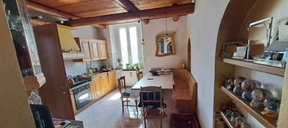 3 rooms Apartment in San Fermo della Battaglia, Italy No. 8390 8